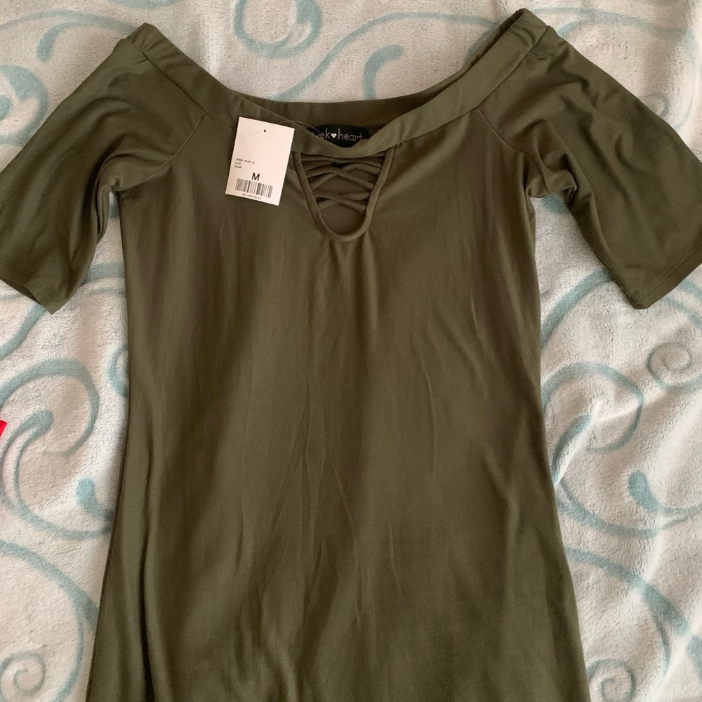 NEW Forever 21 (dereck heart) off the shoulder midi dress